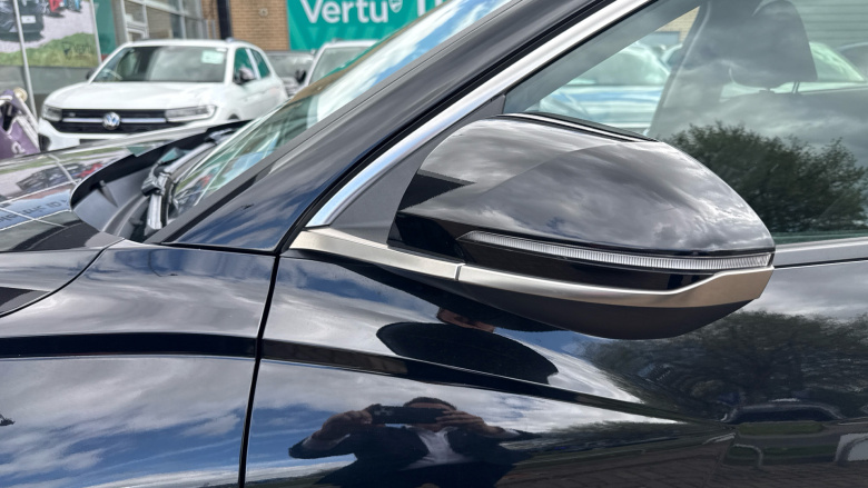 Hyundai TUCSON 1.6 TGDi Hybrid 230 Premium 5dr 2WD Auto Hybrid Estate